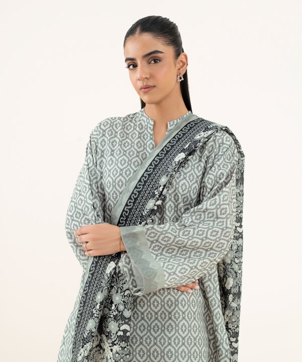 2 Piece - Printed Light Khaddar Suit