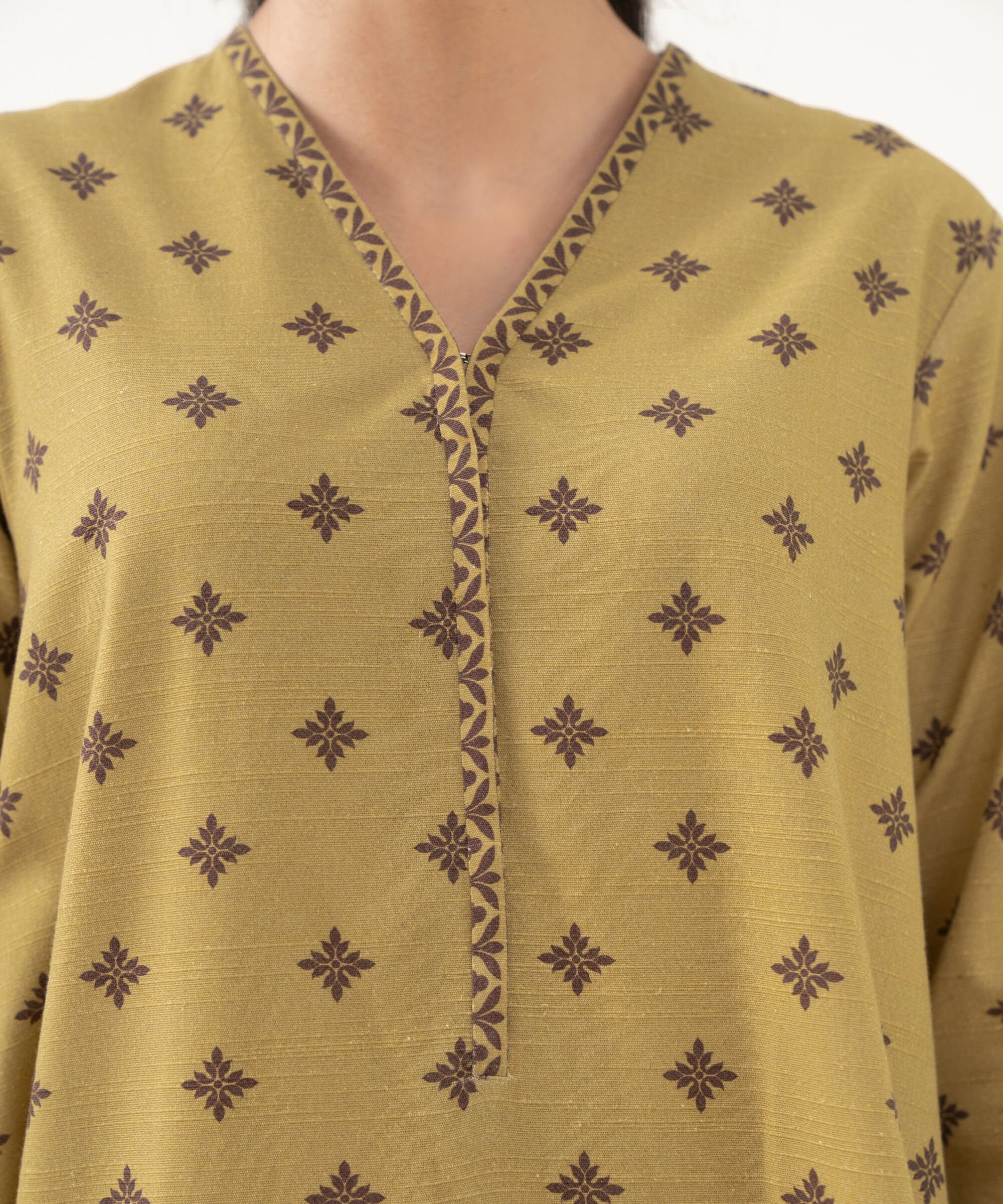 2 Piece - Printed Light Khaddar Suit