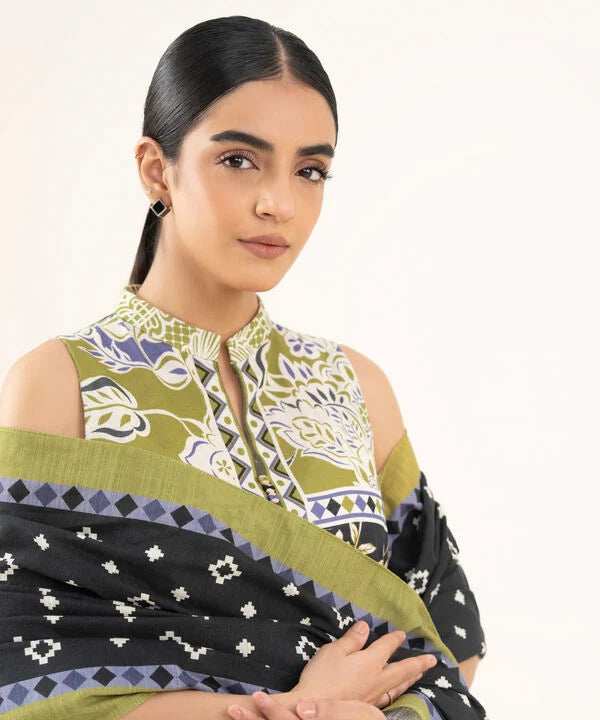 2 Piece - Printed Light Khaddar Suit