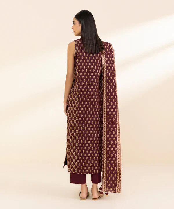 3 Piece - Printed Khaddar Suit