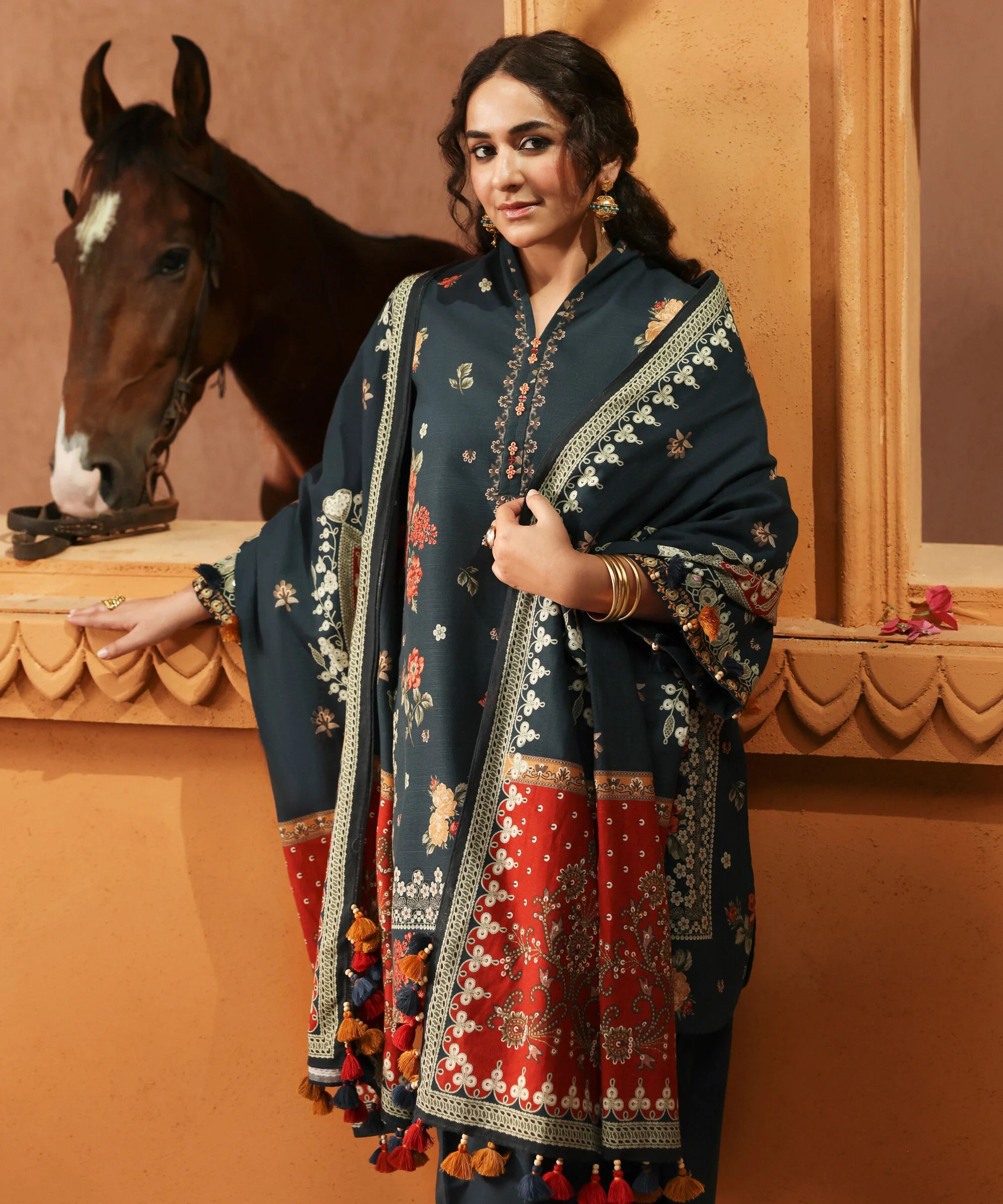 3 Piece - Printed Light Khaddar Suit