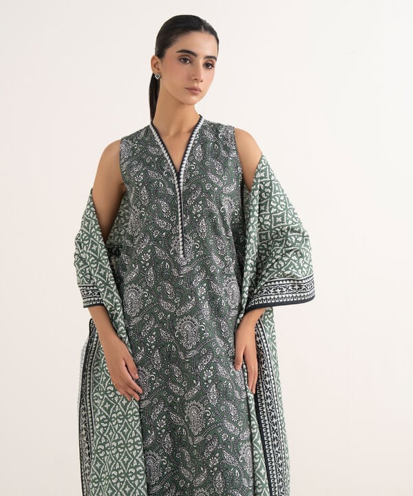 2 Piece - Printed Light Khaddar Suit