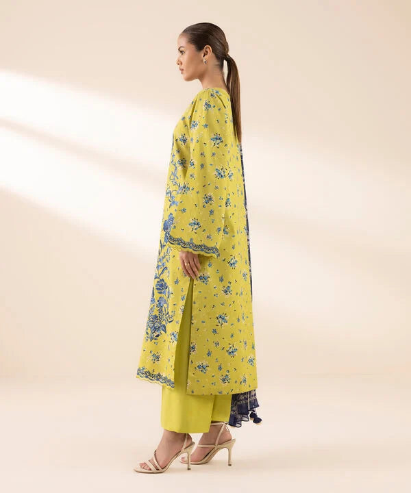 3 Piece - Embroidered Lawn Suit