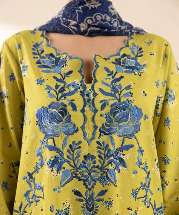 3 Piece - Embroidered Lawn Suit