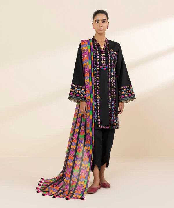 2 Piece - Embroidered Lawn Suit