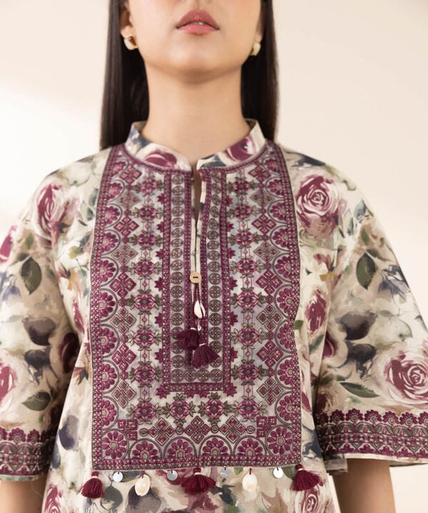 3 Piece - Embroidered Lawn Suit
