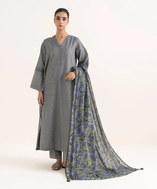 3 Piece - Printed Light Khaddar Suit