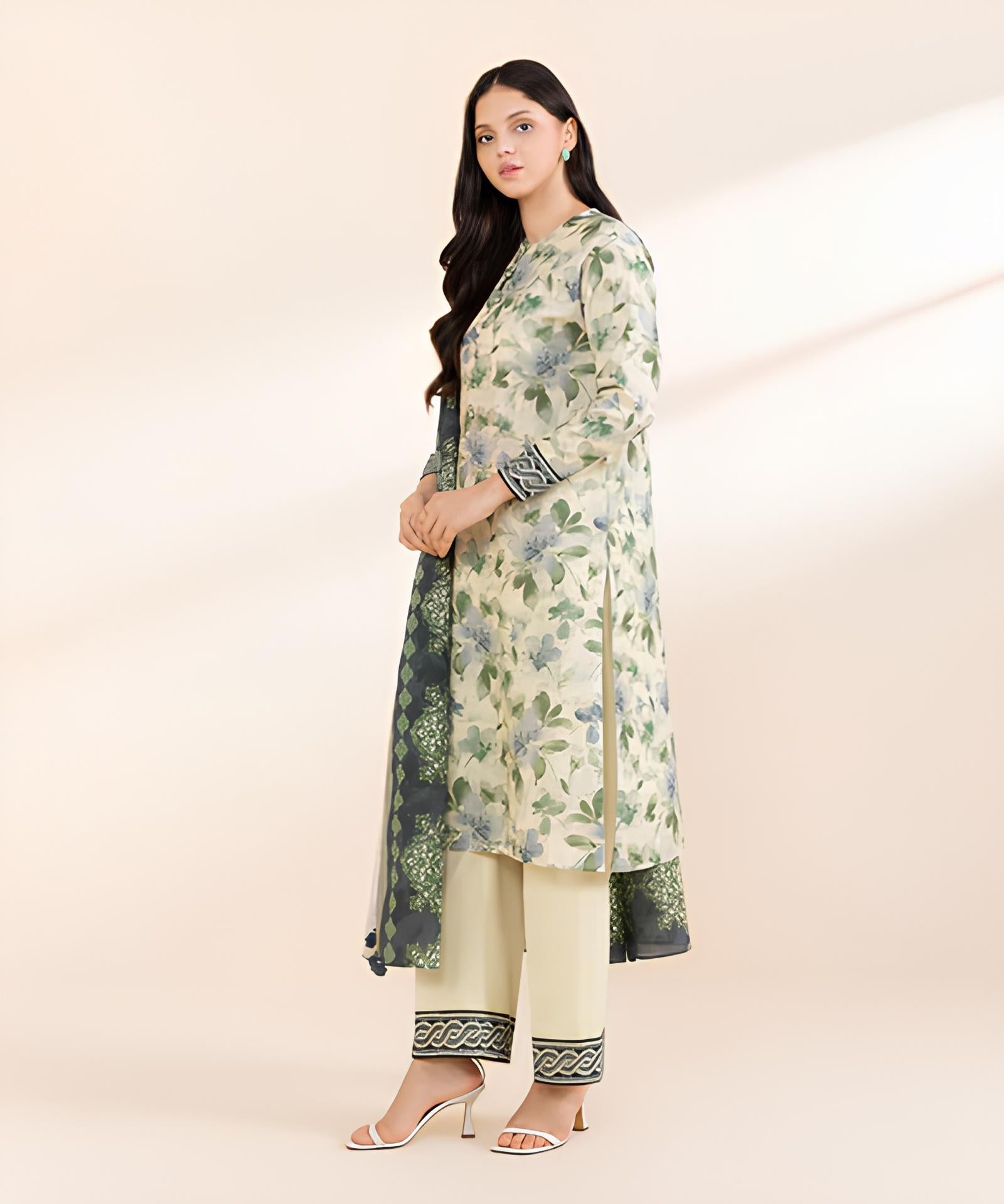 3 Piece - Printed Light Khaddar Suit