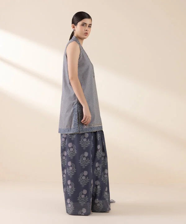 3 Piece - Embroidered Lawn Suit