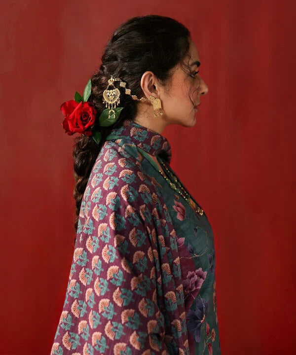 3 Piece - Printed Khaddar Suit