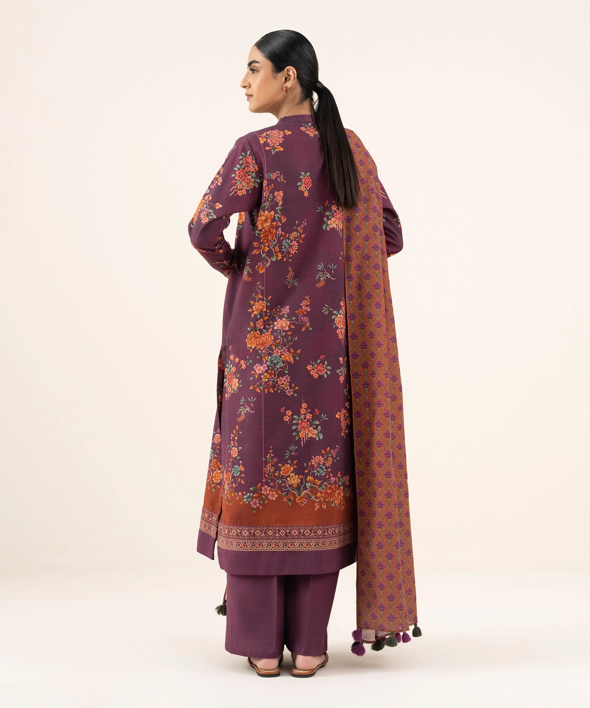 3 Piece - Printed Khaddar Suit
