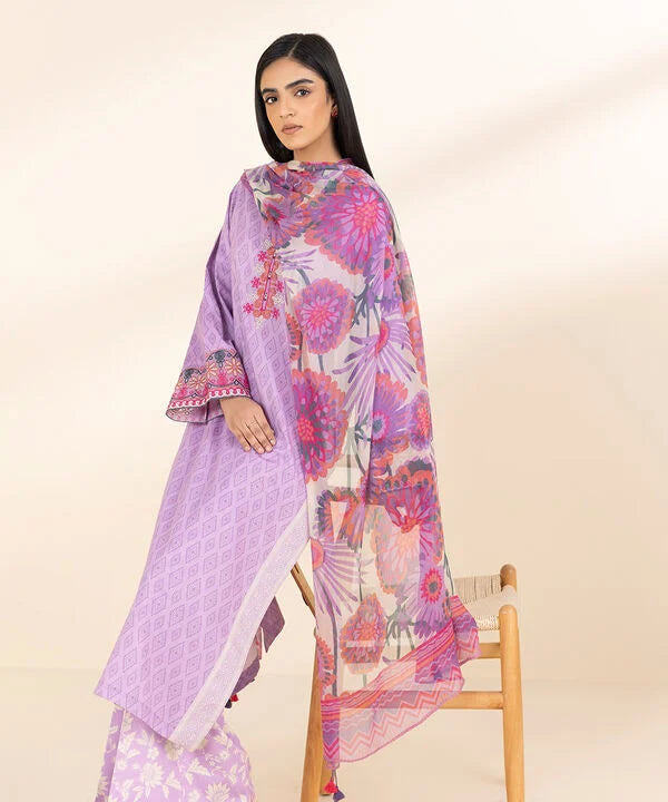 3 Piece - Embroidered Lawn Suit