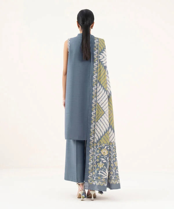 3 Piece - Embroidered Light Khaddar Suit