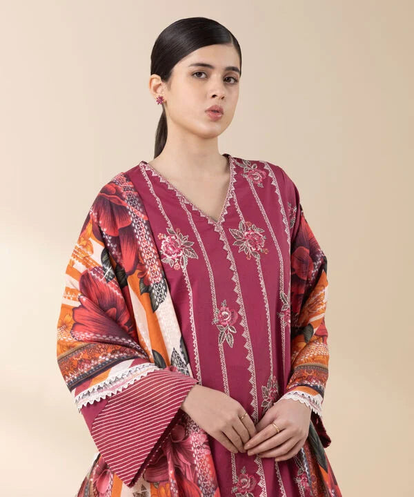 3 Piece - Embroidered Lawn Suit