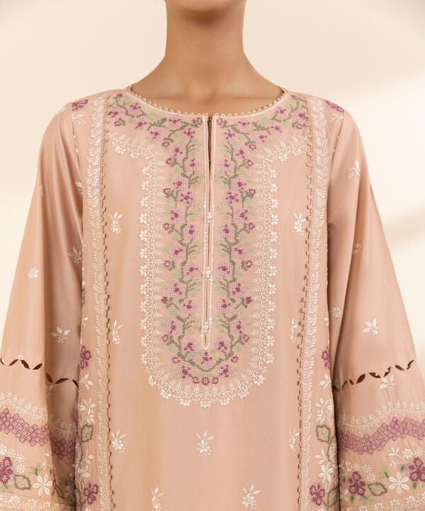 3 Piece - Embroidered Lawn Suit