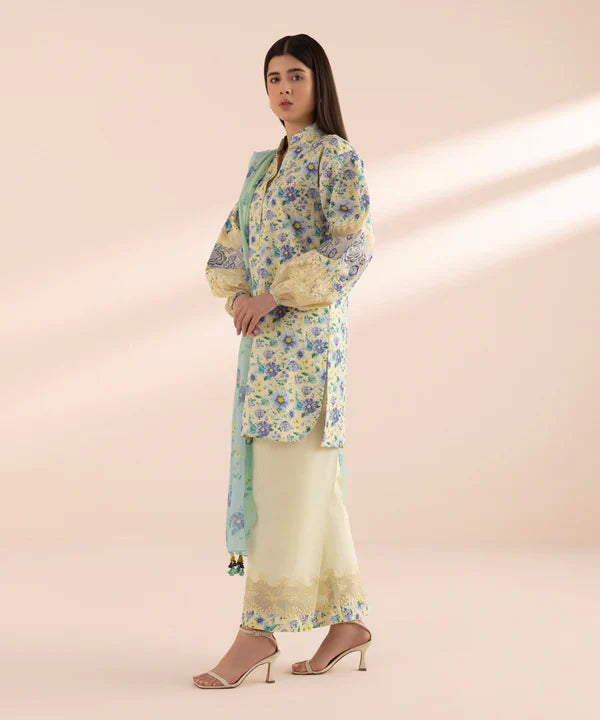 3 Piece - Embroidered Lawn Suit