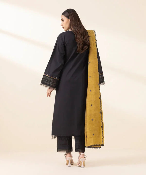 3 Piece - Embroidered Lawn Suit