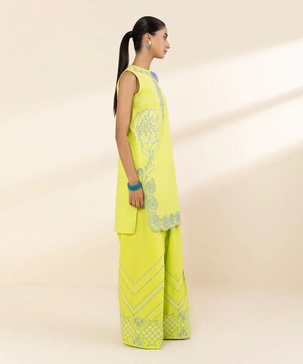 3 Piece - Embroidered Lawn Suit