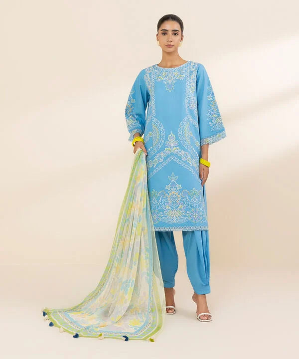 3 Piece - Embroidered Lawn Suit