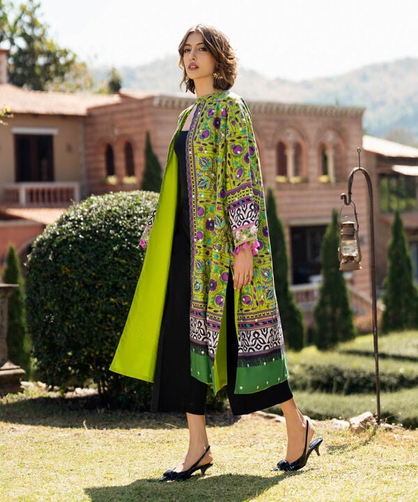 Embroidered Front-open Jacket