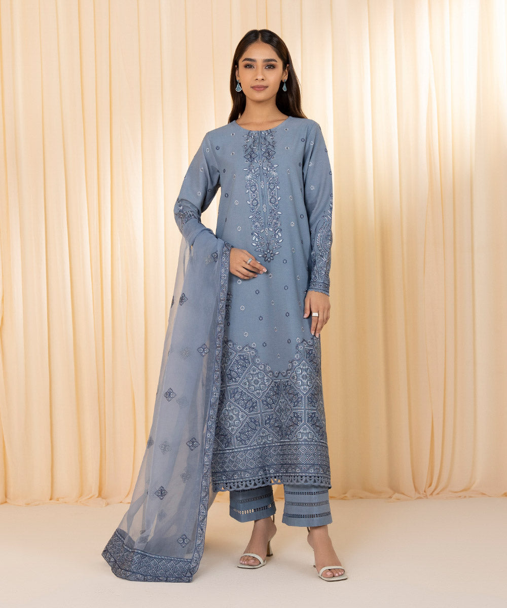 3 Piece - Embroidered Cotton Karandi Suit