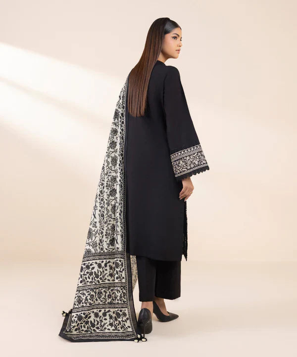 3 Piece - Embroidered Light Khaddar Suit