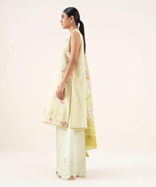 2 Piece - Embroidered Khaddar Suit