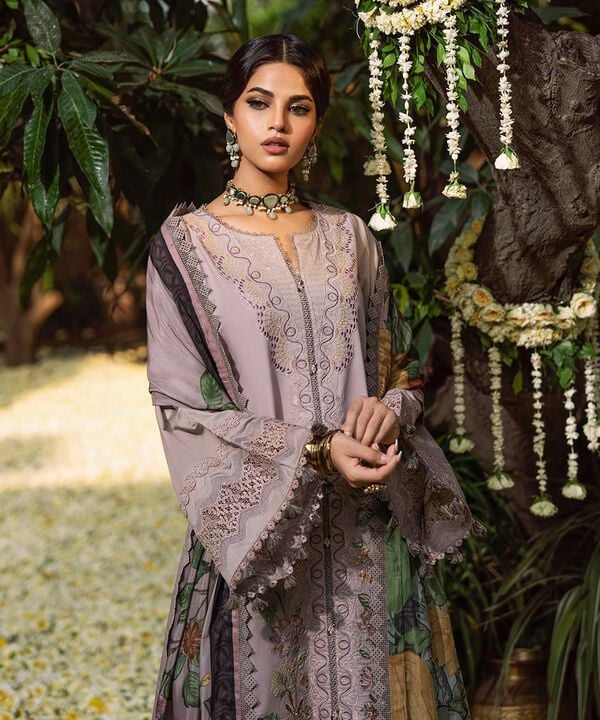 3 Piece - Embroidered Lawn Suit