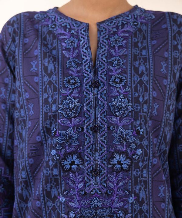 3 Piece - Embroidered Lawn Suit
