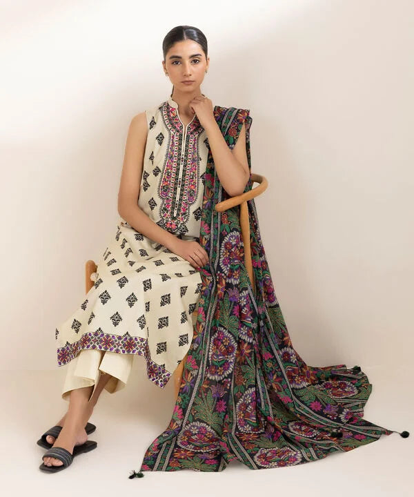 3 Piece - Embroidered Lawn Suit