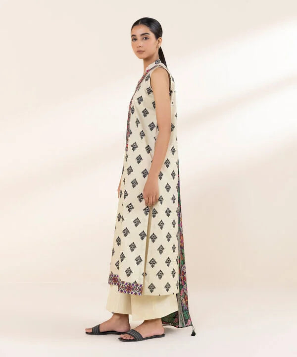 3 Piece - Embroidered Lawn Suit