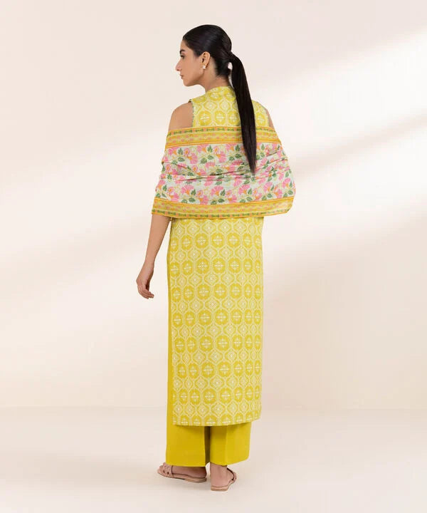 3 Piece - Embroidered Lawn Suit