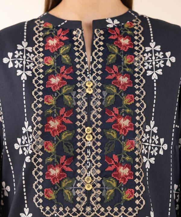 3 Piece - Embroidered Lawn Suit