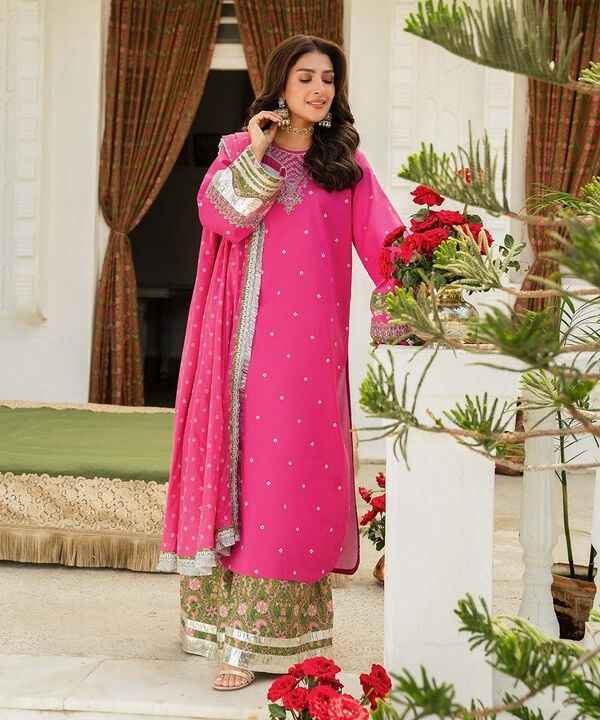 3 Piece - Embroidered Lawn Suit