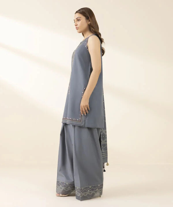 2 Piece - Embroidered Lawn Suit