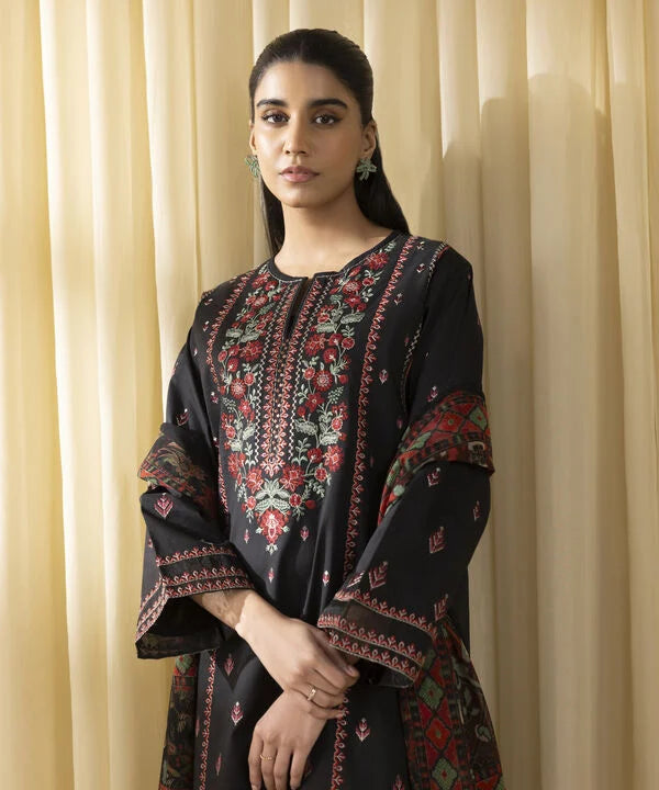 3 Piece - Embroidered Lawn Suit