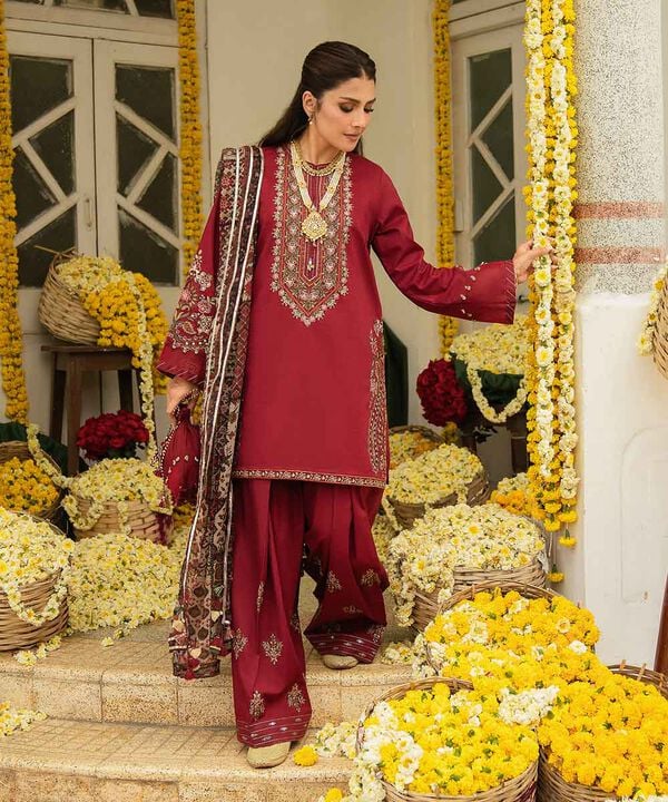3 Piece - Embroidered Lawn Suit