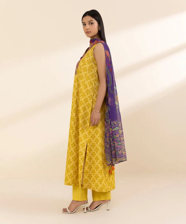 3 Piece - Embroidered Lawn Suit