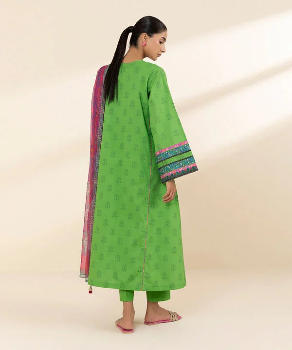 3 Piece - Embroidered Lawn Suit