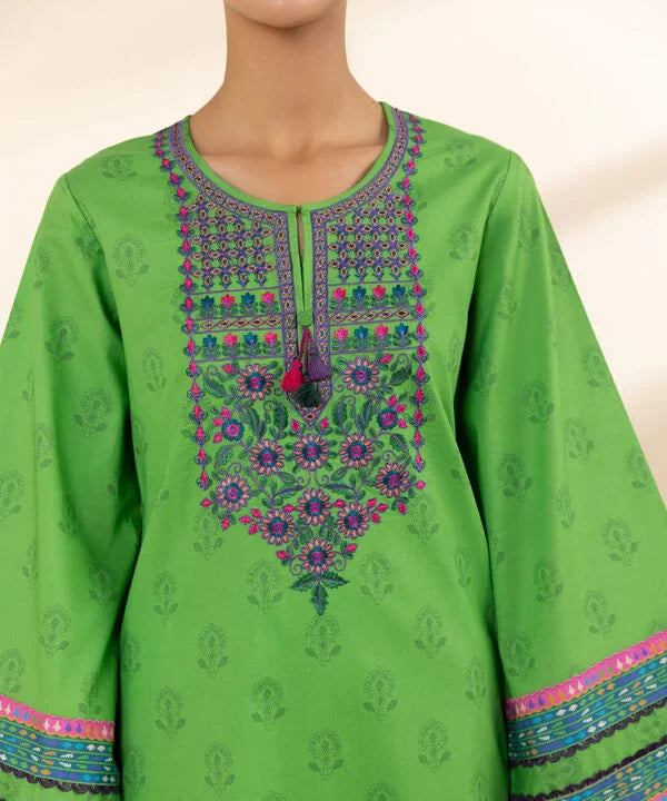 3 Piece - Embroidered Lawn Suit