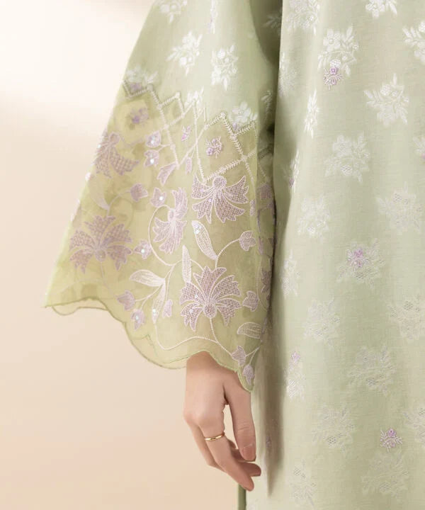 3 Piece - Embroidered Jacquard Suit