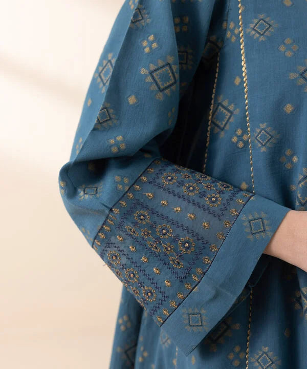 3 Piece - Embroidered Jacquard Suit