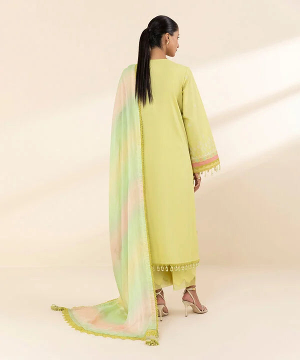 3 Piece - Embroidered Lawn Suit