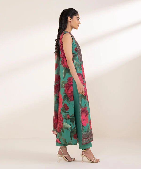 3 Piece - Embroidered Lawn Suit