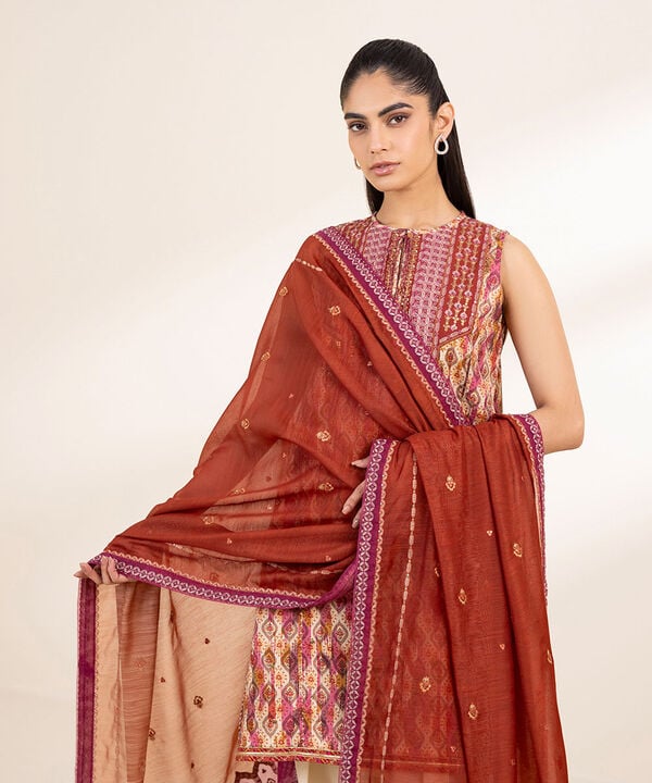 3 Piece - Embroidered Lawn Suit