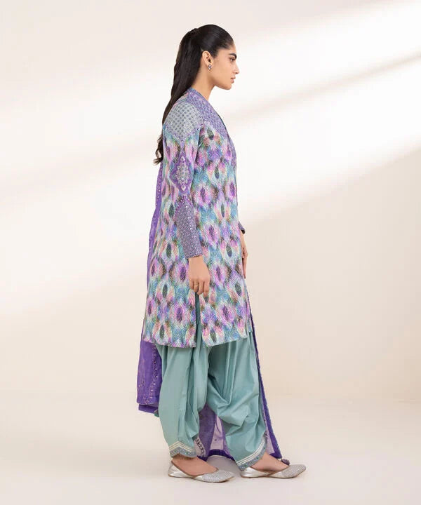 3 Piece - Embroidered Lawn Suit
