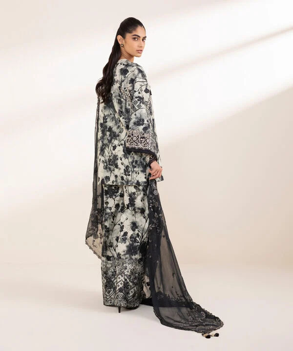 3 Piece - Embroidered Crosshatch Suit