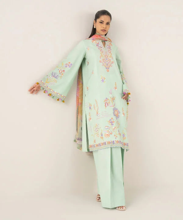 3 Piece - Embroidered Lawn Suit