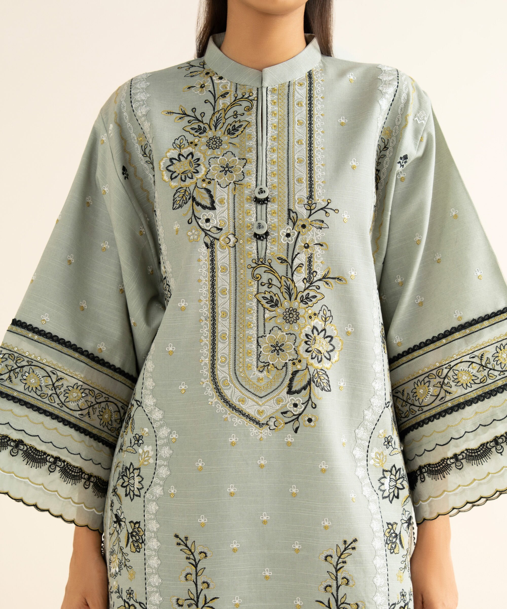 3 Piece - Embroidered Light Khaddar Suit