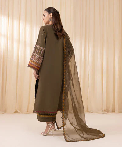 3 Piece - Embroidered Karandi Suit